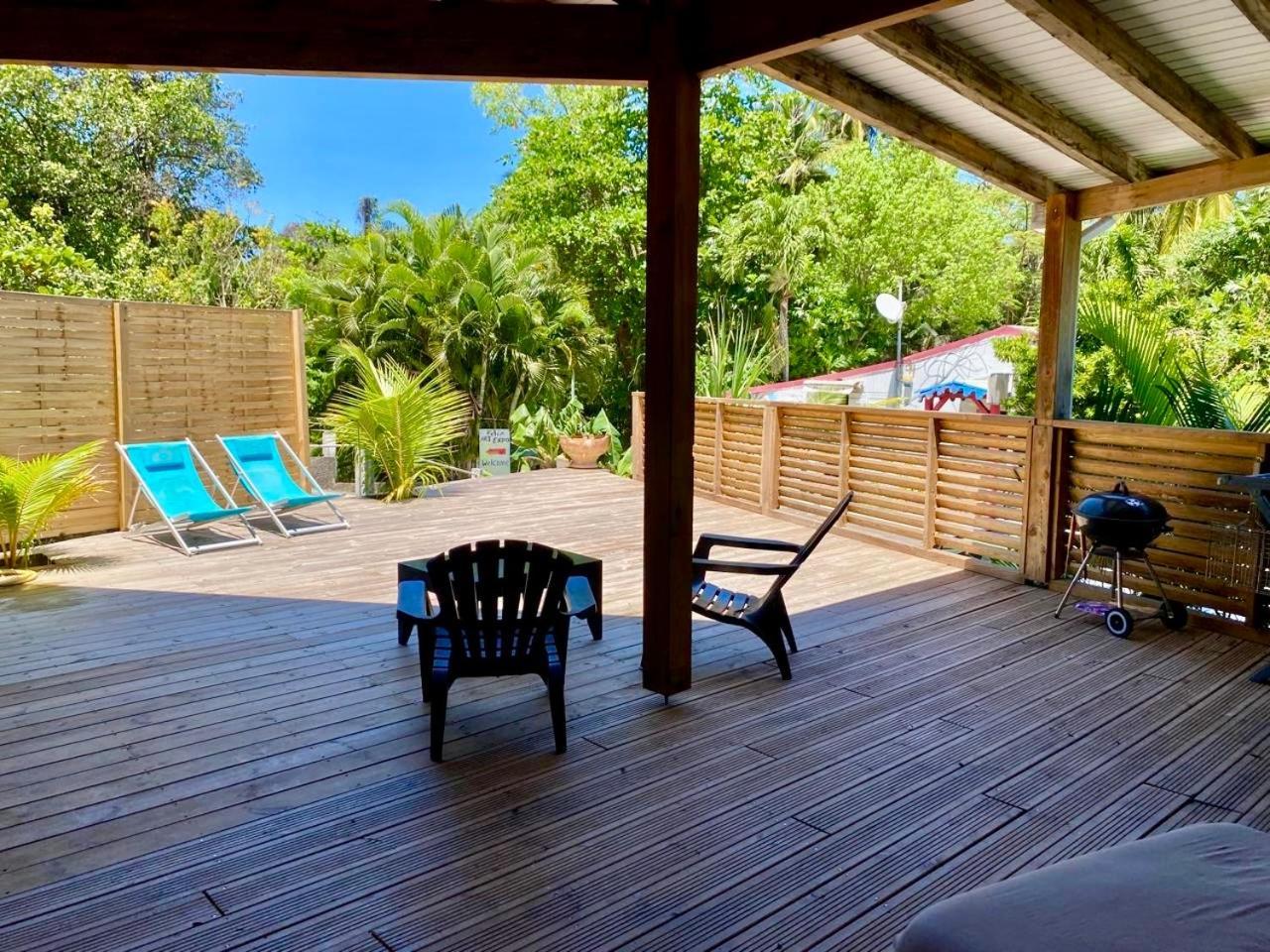 Charmant Bungalow Tout Confort Climatise - Terrasse Et Acces Plage ! Deshaies Ngoại thất bức ảnh